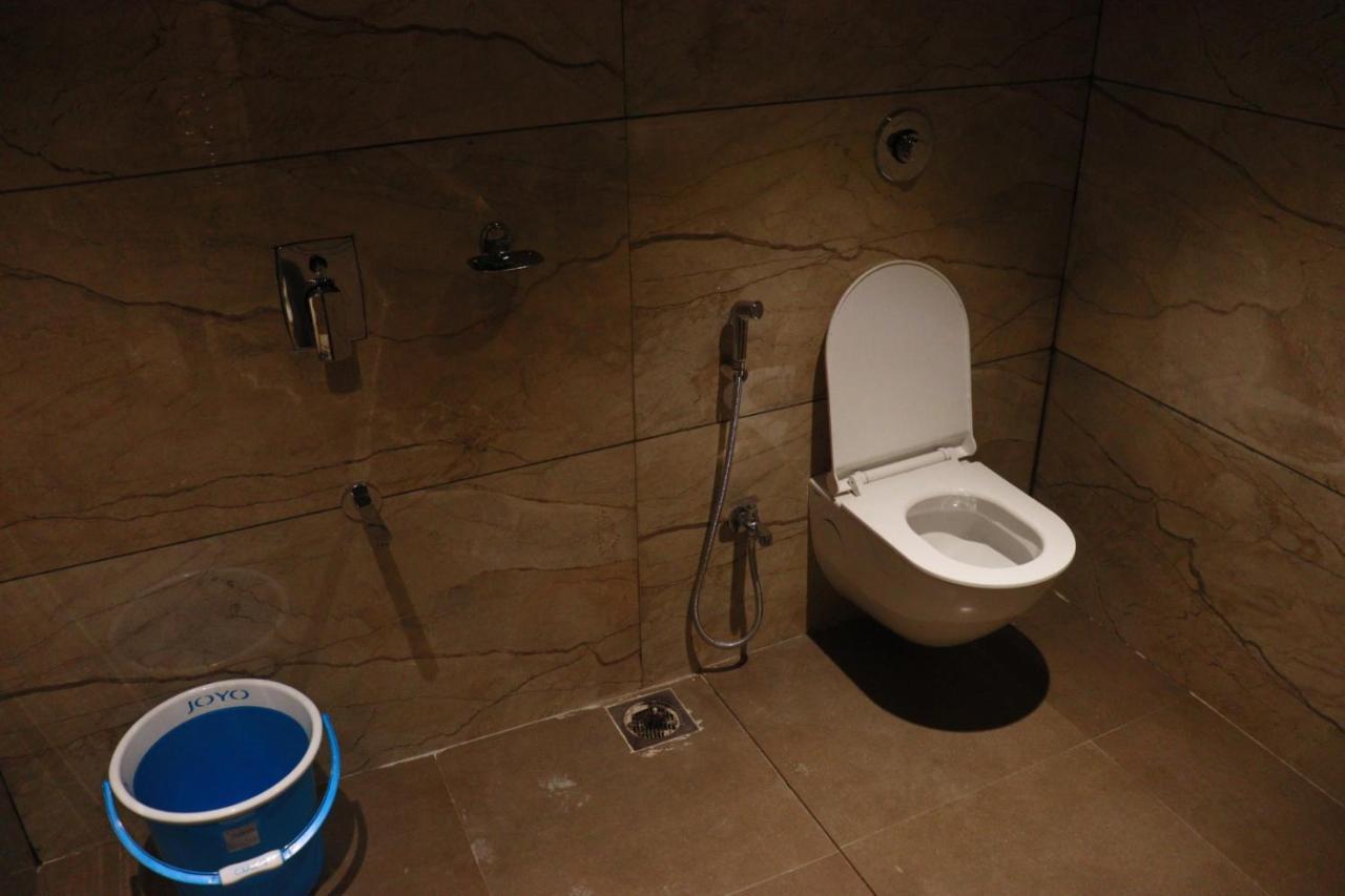 Hotel Candor Amigo Airoli Mind Space Navi Mumbai Dış mekan fotoğraf