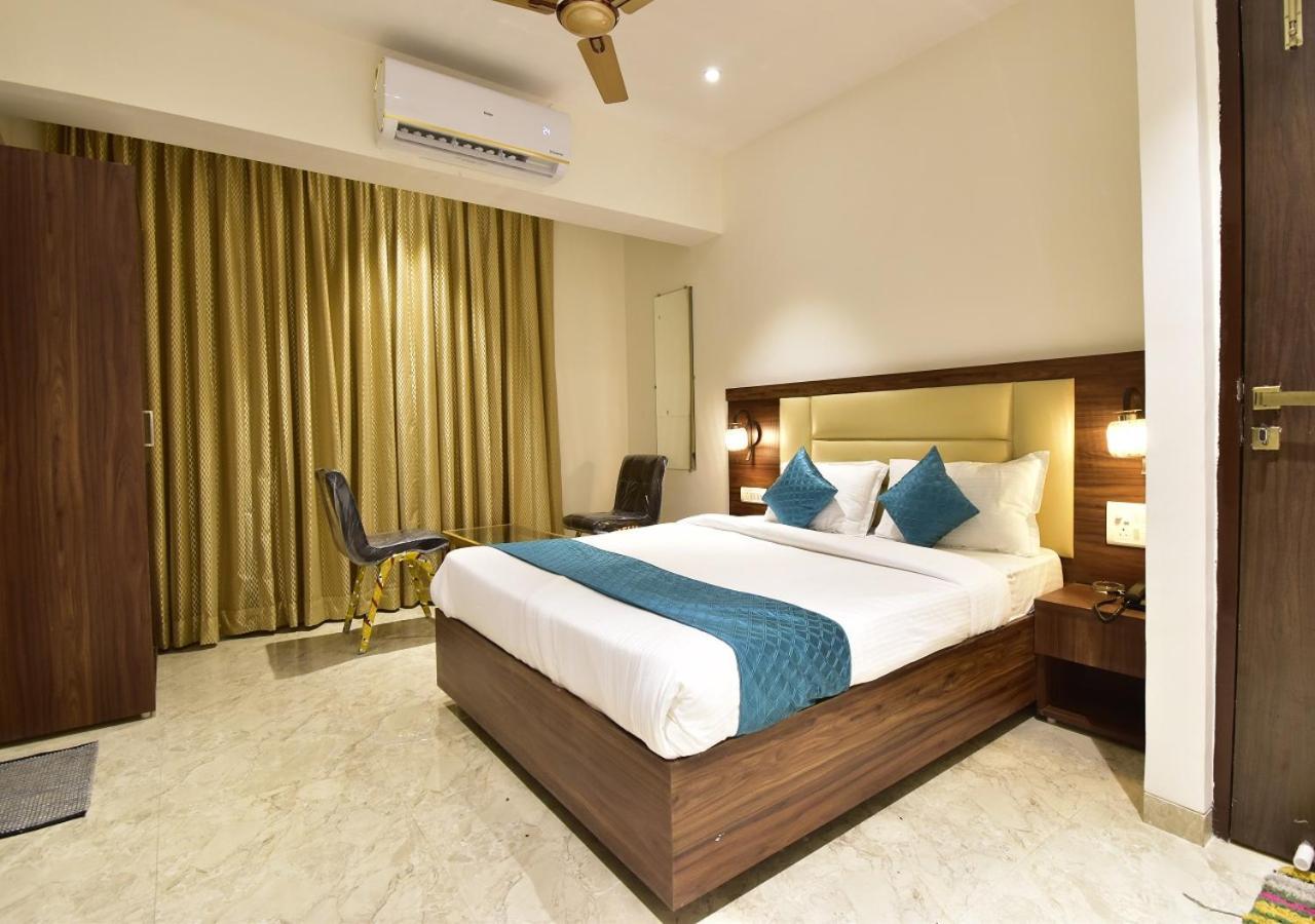 Hotel Candor Amigo Airoli Mind Space Navi Mumbai Dış mekan fotoğraf