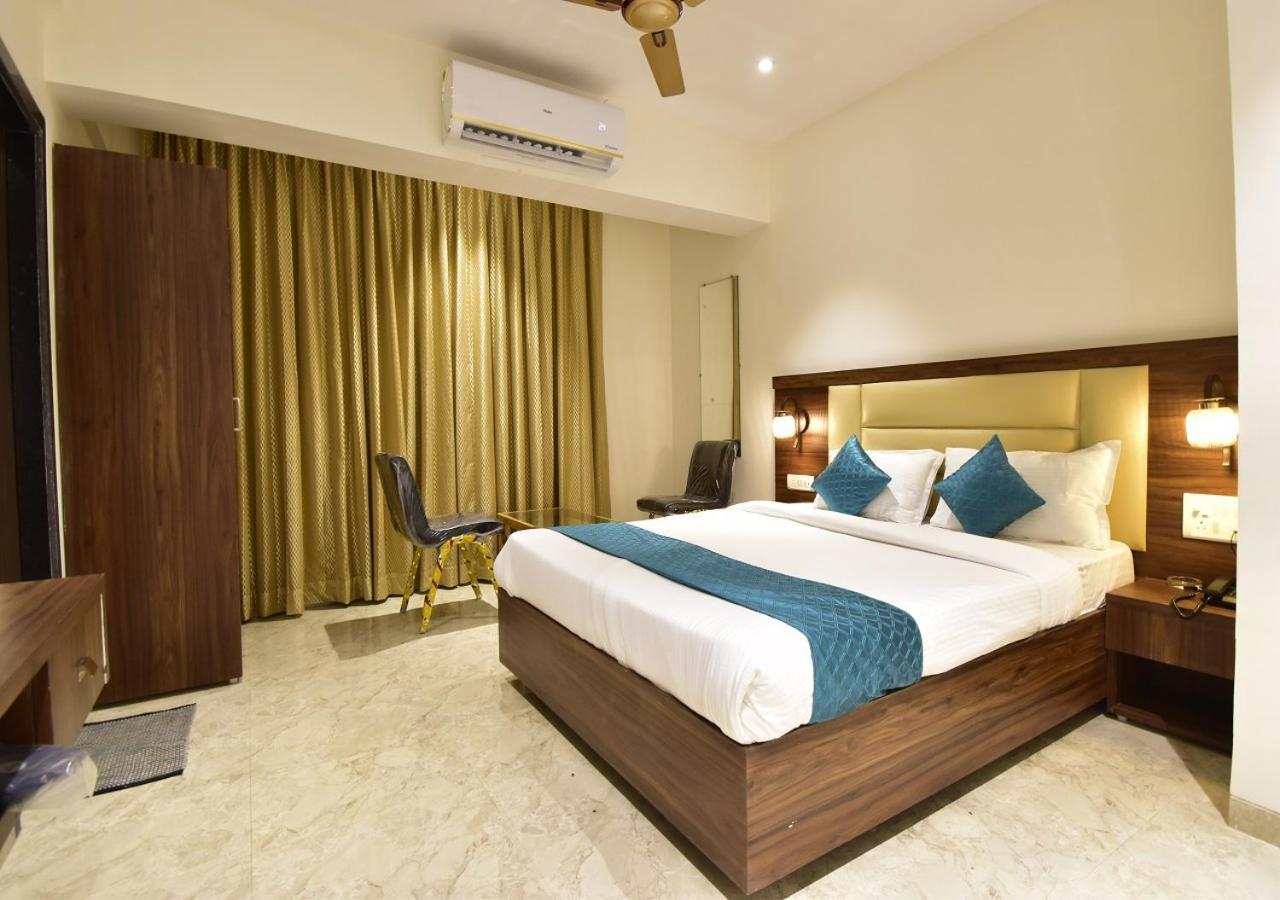 Hotel Candor Amigo Airoli Mind Space Navi Mumbai Dış mekan fotoğraf