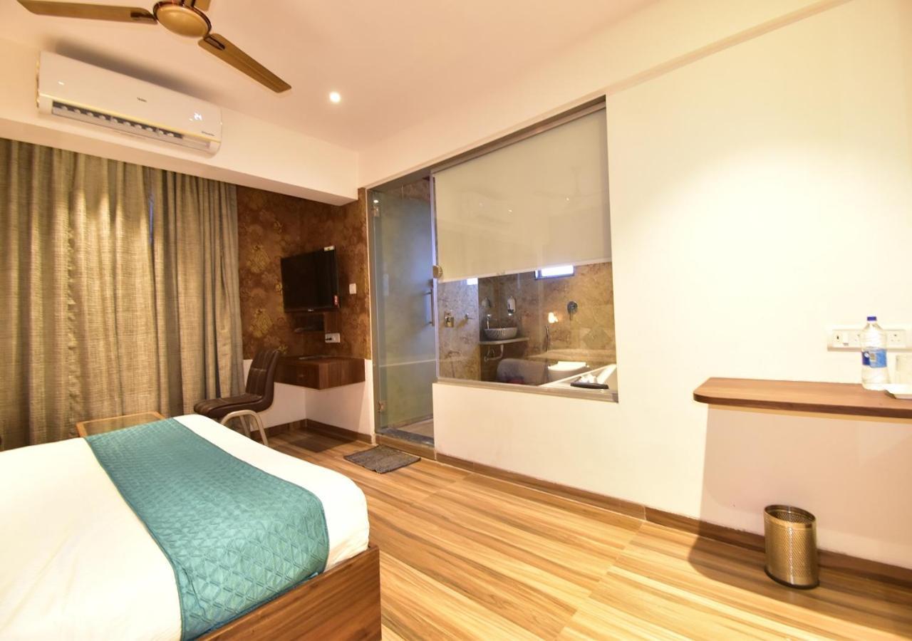 Hotel Candor Amigo Airoli Mind Space Navi Mumbai Dış mekan fotoğraf